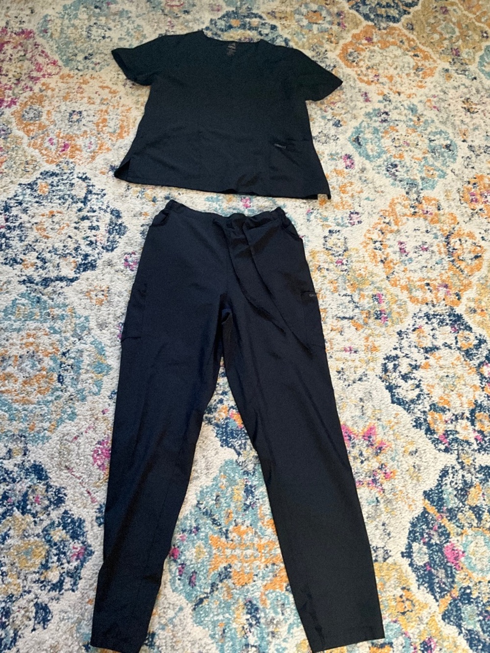 Dagacci Women’s Scrubs size medium